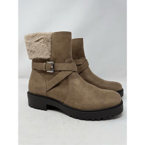 Dolce Vita Oaklyn Faux Leather Boots Light Brown Size 9.5 NWOT Faux Fur Lining